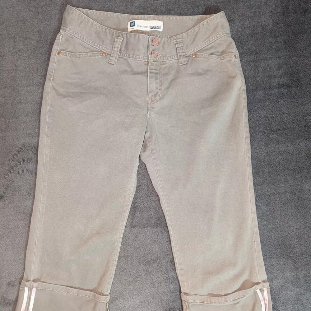 GAP Women's gray Low Rise Large Cuff Stretch Cropped Denim Jeans 10 Regular